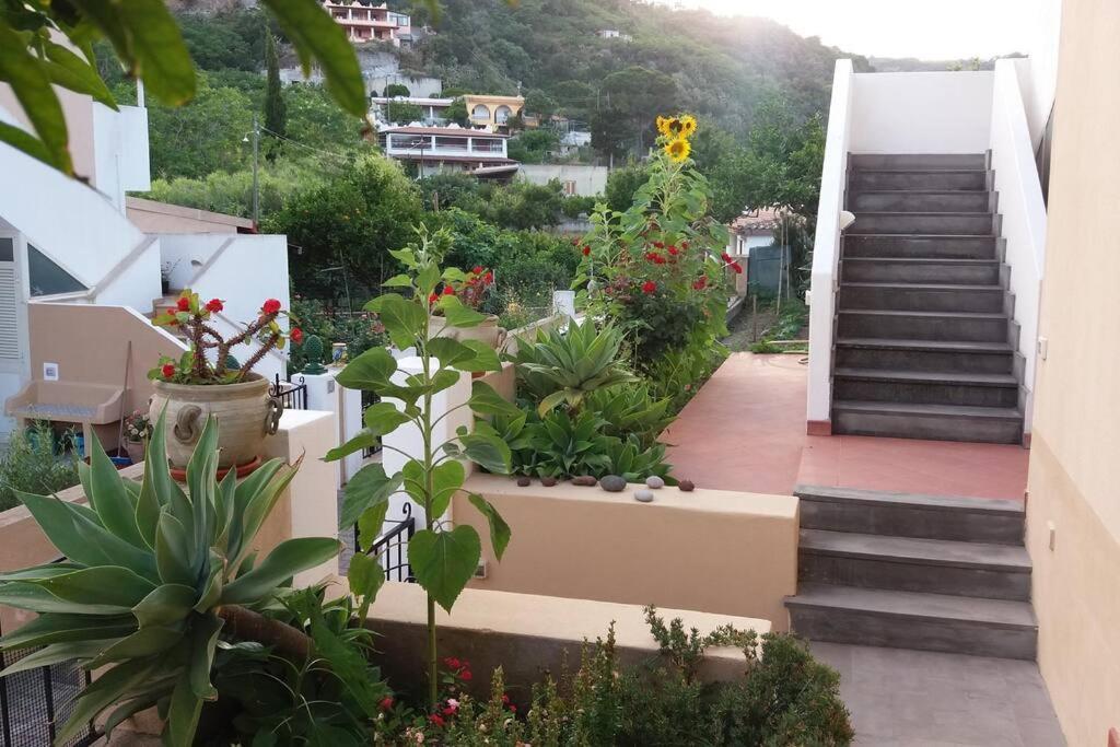Casa Catalogna , Vicino Al Centro Storico. Villa Đảo Lipari Ngoại thất bức ảnh