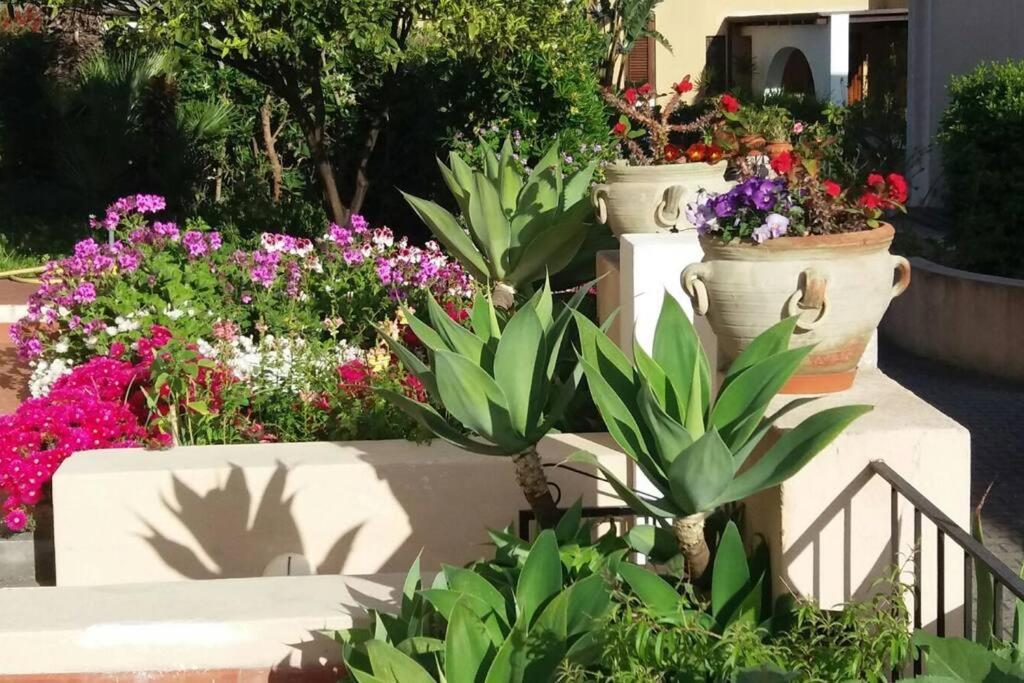 Casa Catalogna , Vicino Al Centro Storico. Villa Đảo Lipari Ngoại thất bức ảnh